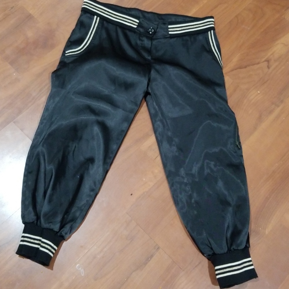 Joggers - Picture 3 of 5